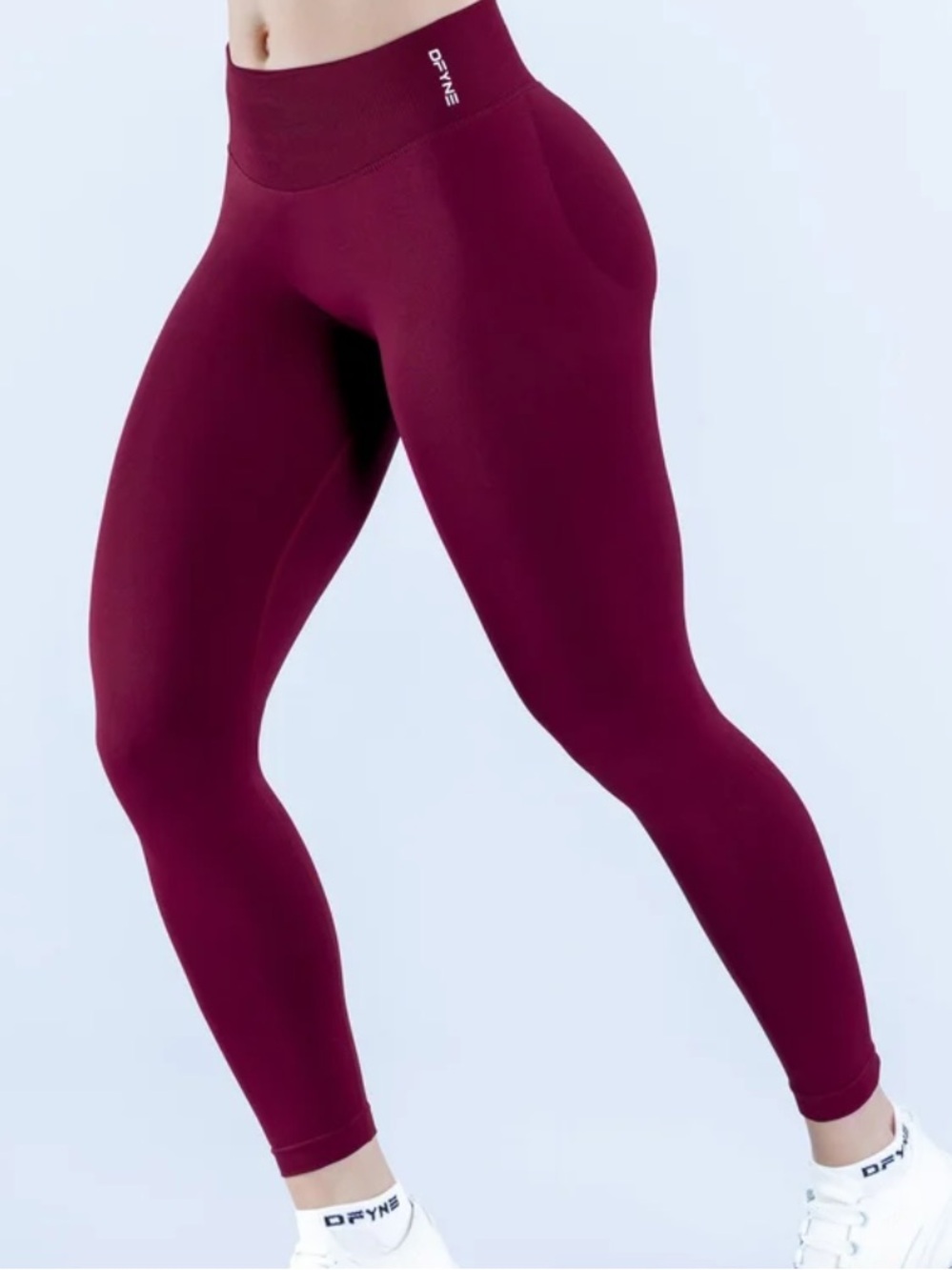 Seamless High-Waist Leggings in Burgundy by OFYNE